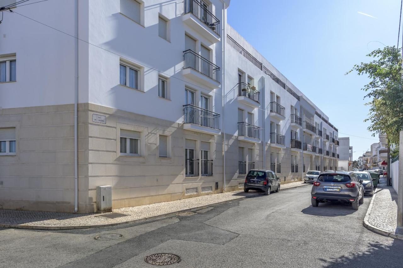 Flh Vila Real Santo Antonio Flat With Pool Vila Real de Santo António Extérieur photo